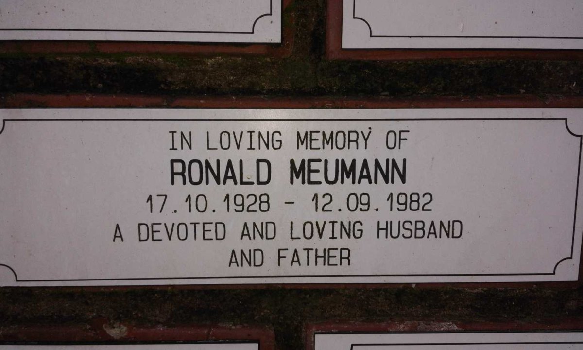 MEUMANN Ronald 1928-1982