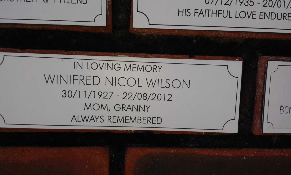 WILSON Winifred Nicol 1927-2012