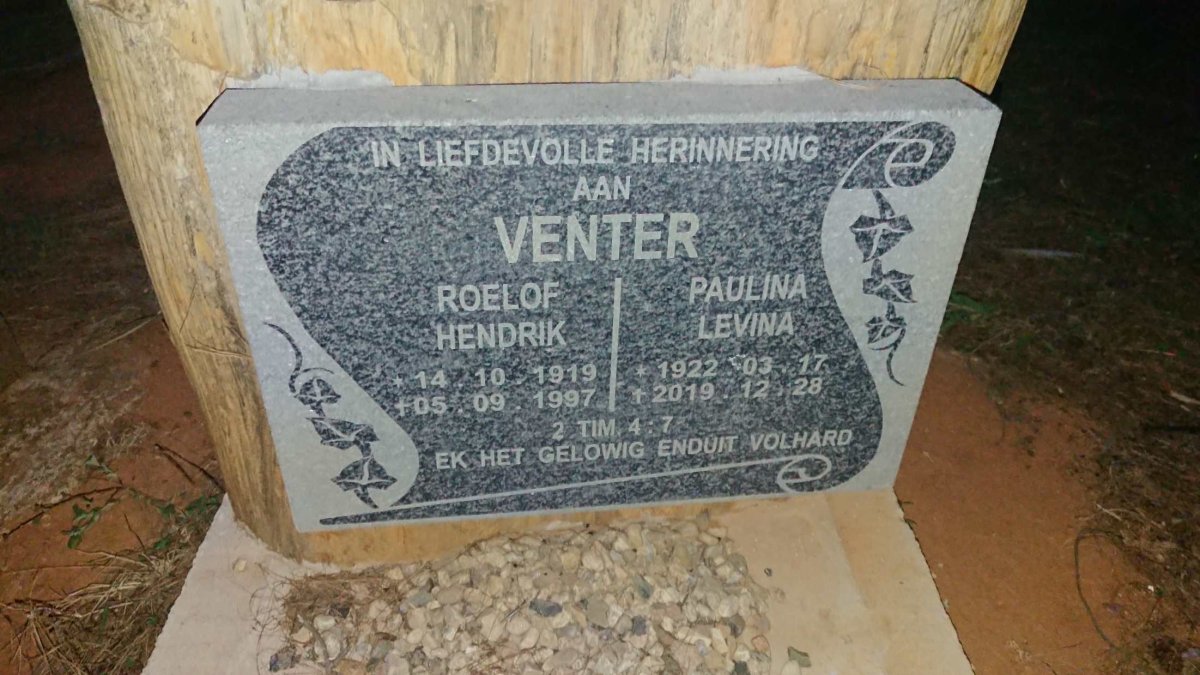 VENTER Roelof Hendrik 1919-1997 & Paulina Levina 1922-2019