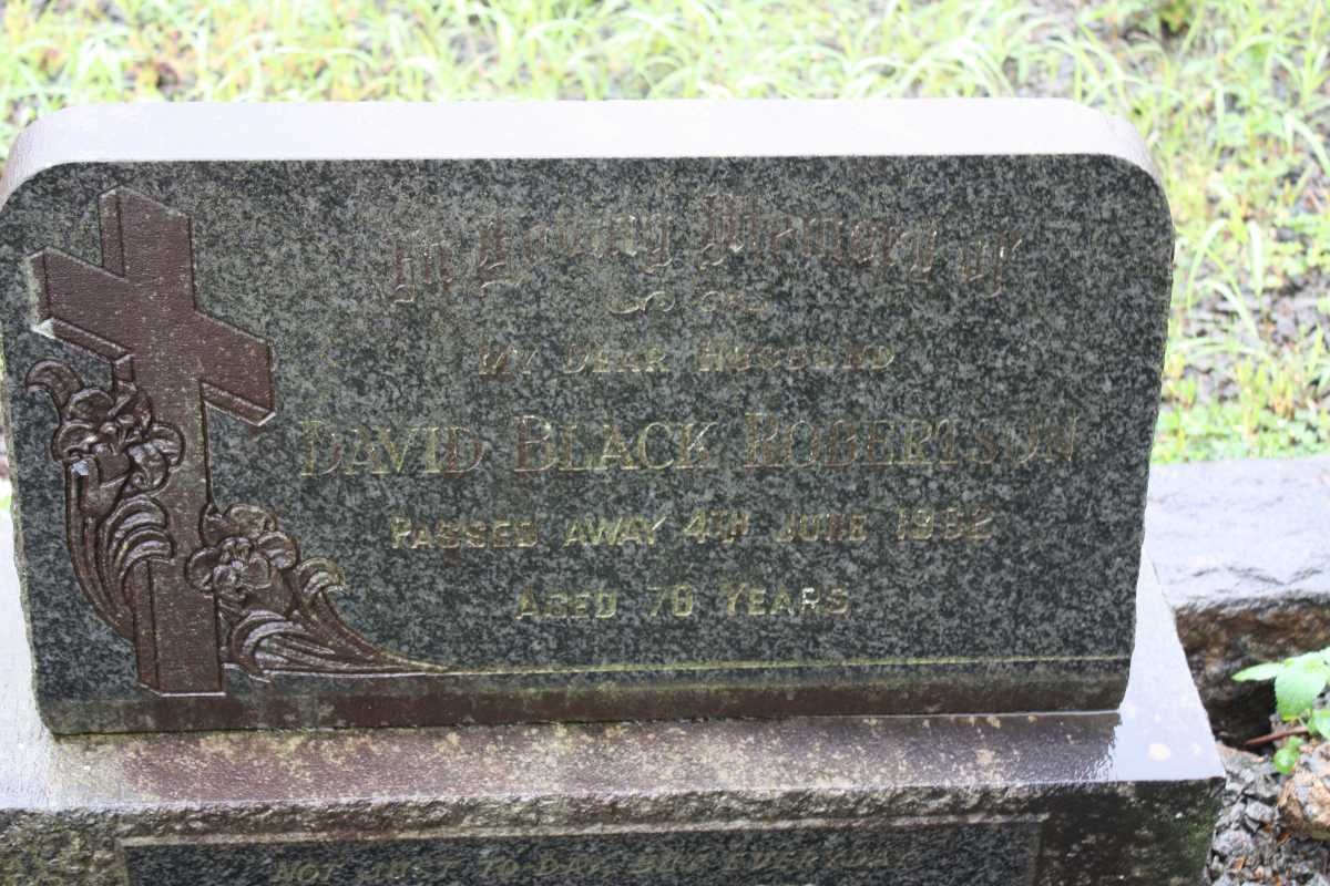 ROBERTSON David Black -19?2