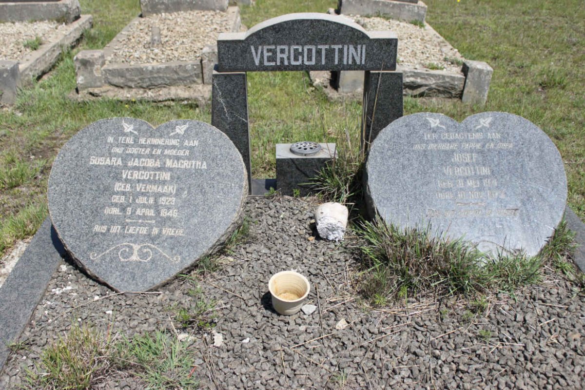 VERGOTTINI Josef 1921-1973 :: VERGOTTINI Susara Jacoba Magritha nee VERMAAK 1923-1946