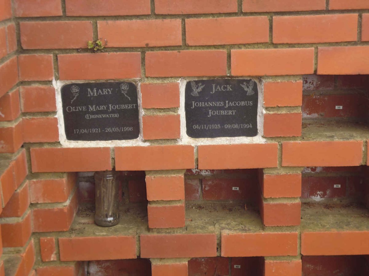 JOUBERT Johannes Jacobus 1925-1994 &amp; Olive Mary DRINKWATER 1921-1998