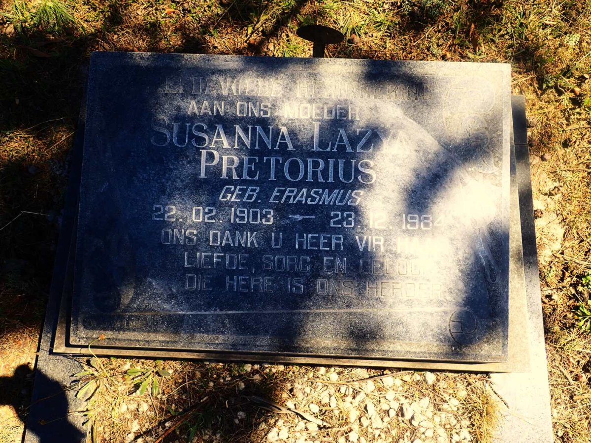 PRETORIUS Susanna Lazya nee ERASMUS 1903-1984