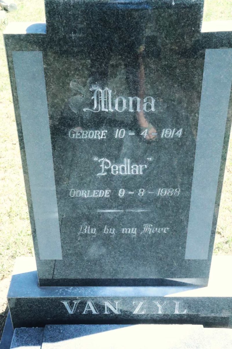 ZYL Mona, van nee PEDLAR 1914-1988