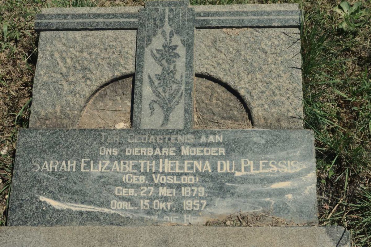 PLESSIS Sarah Elizabeth Helena, du nee VOSLOO 1879-1957