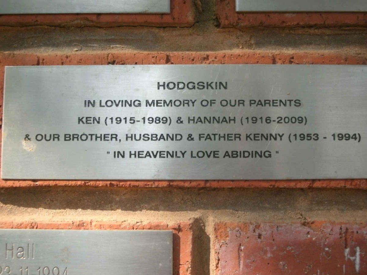 HODGSKIN Ken 1915-1989 &amp; Hannah 1916-2009 :: HODGSKIN Kenny 1953-1994