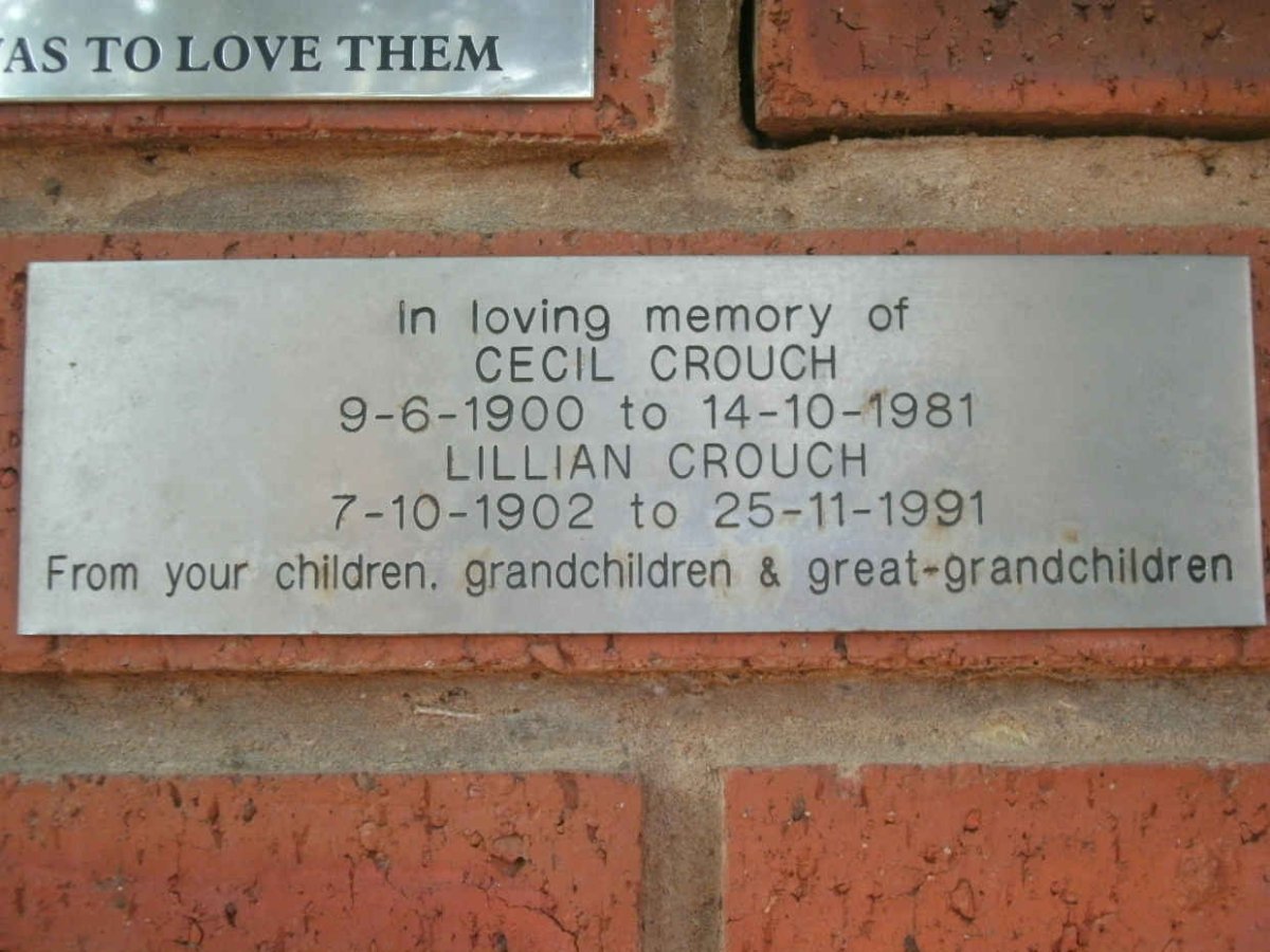 CROUCH Cecil 1900-1981 &amp; Lillian 1902-1991