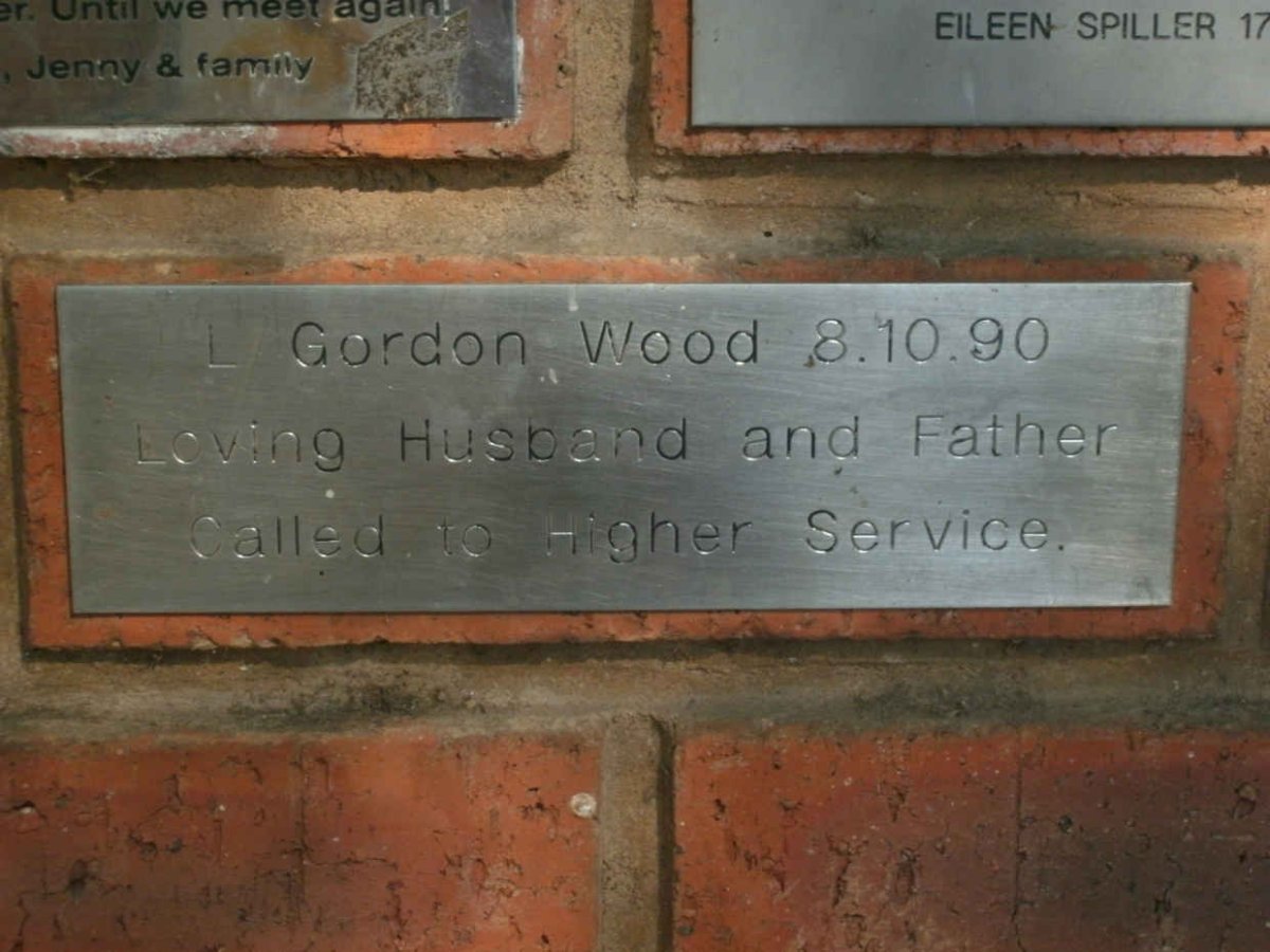 WOOD L. Gordon -1990