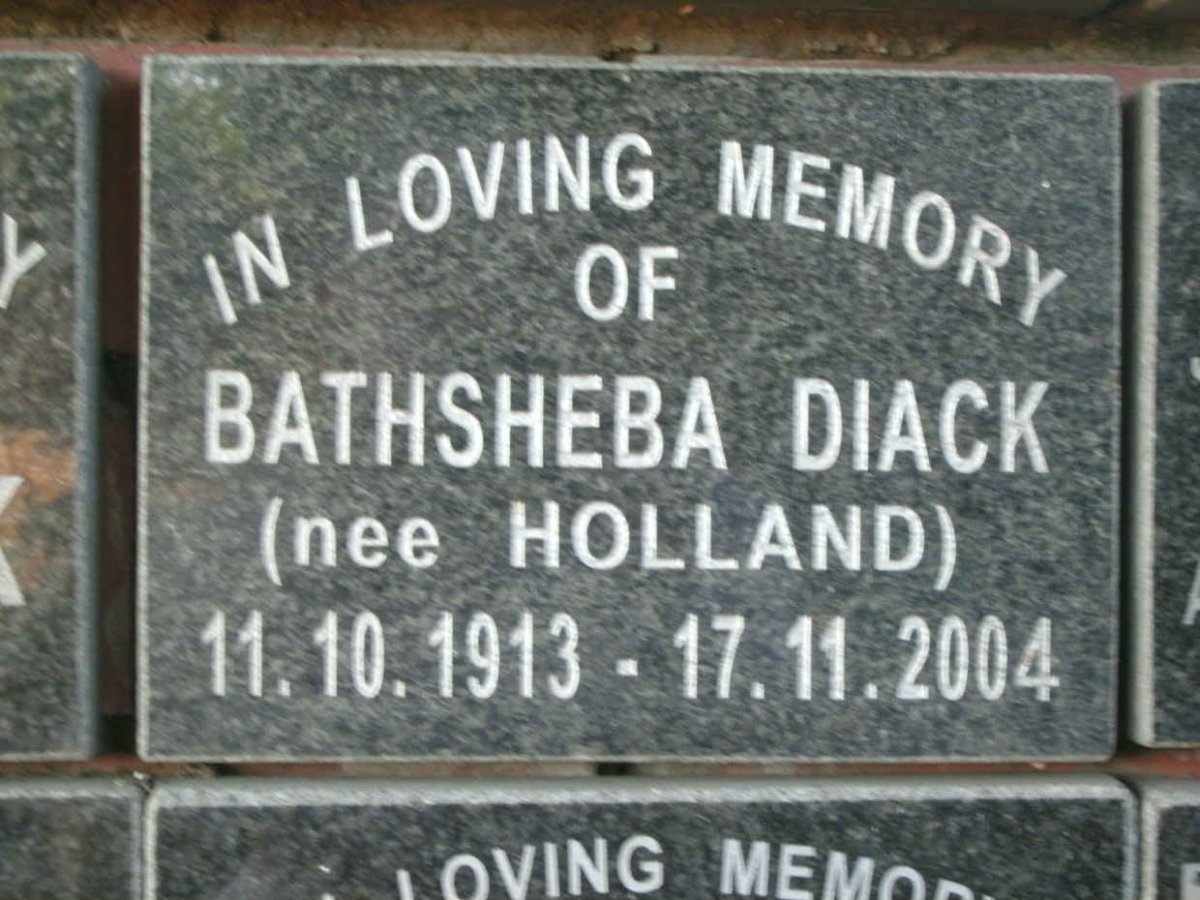 DIACK Bathsheba nee HOLLAND 1913-2004