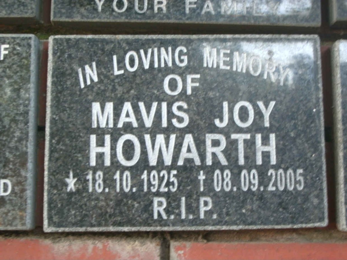 HOWARTH Mavis Joy 1925-2005