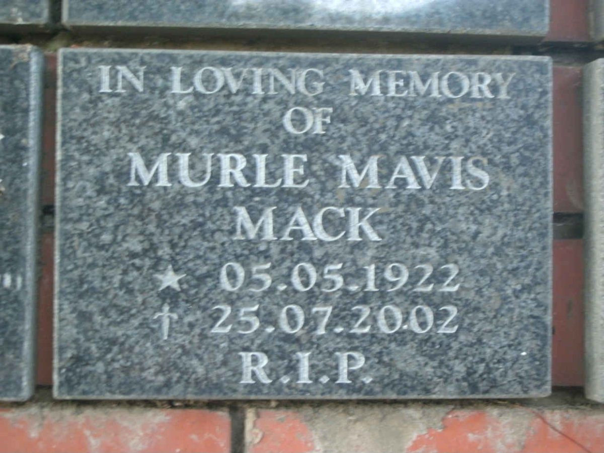 MACK Murle Mavis 1922-2002