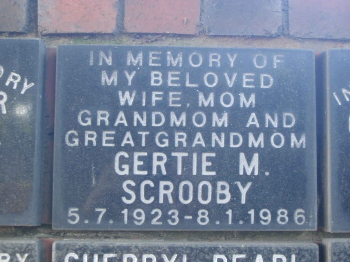 SCROOBY Gertie M. 1923-1986