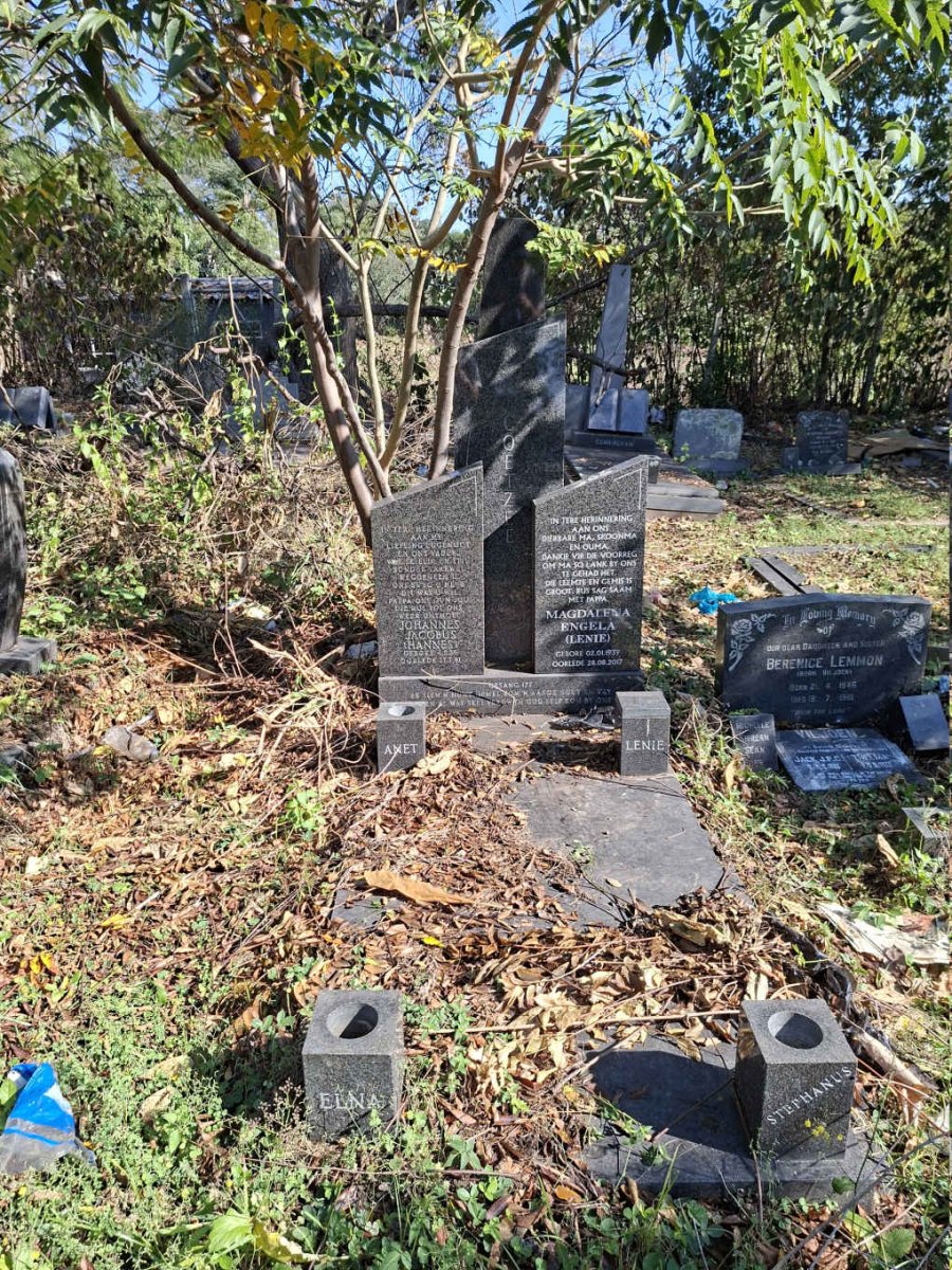 COETZEE Johannes Jacobus 1938-1981 & Magdalena Engela 1939-2017 _1