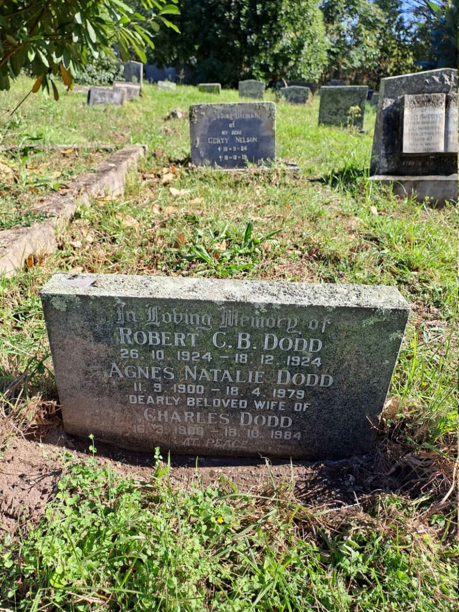 DODD Charles 1900-1984 & Agnes Natalie 1900-1979 :: DODD Robert C.B. 1924-1924