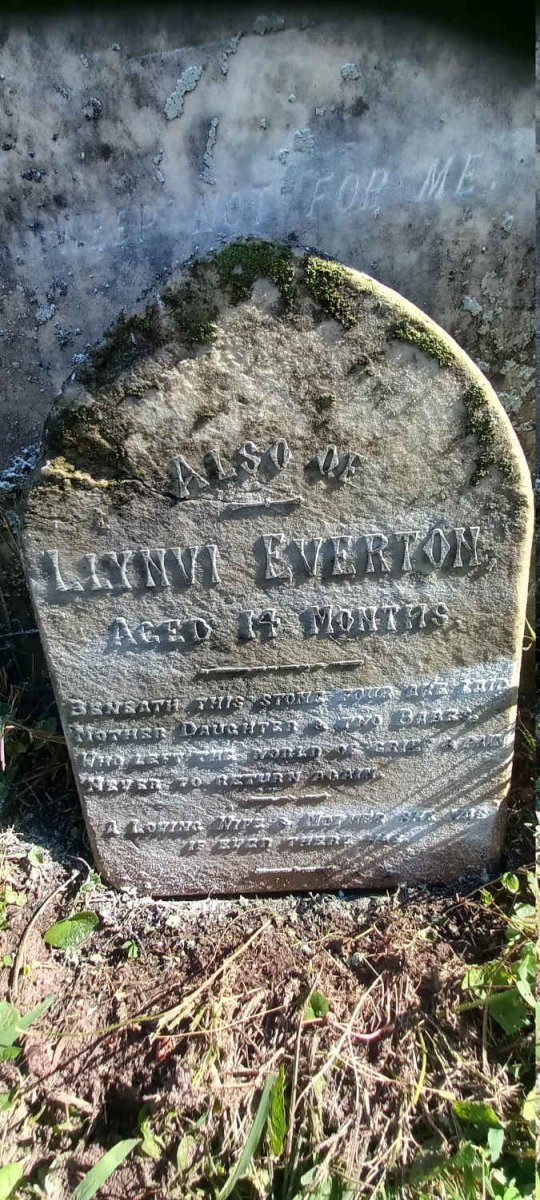 JACKSON Llynvi Everton & mother