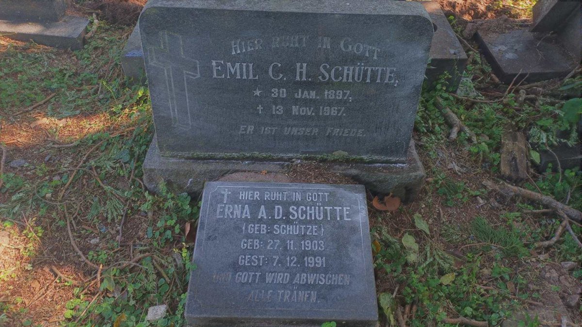 SCHUTTE Emil C.H. 1897-1967 :: SCHUTTE Erna A.D. nee SCHUTZE 1903-1991