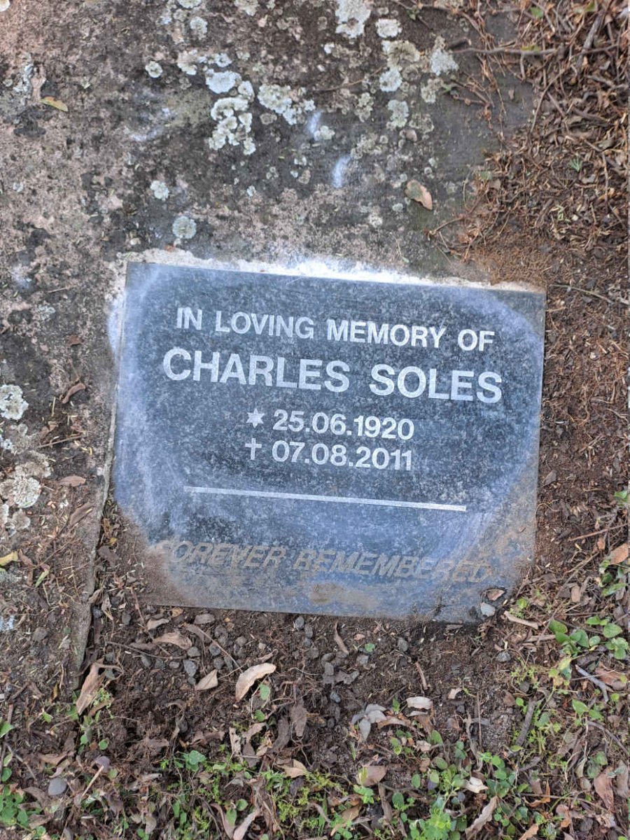 SOLES Charles 1920-2011