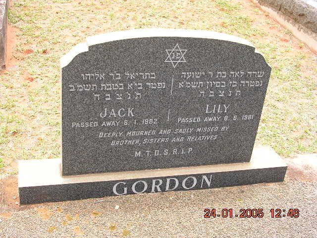 GORDON Jack -1982 &amp; Lily -1981