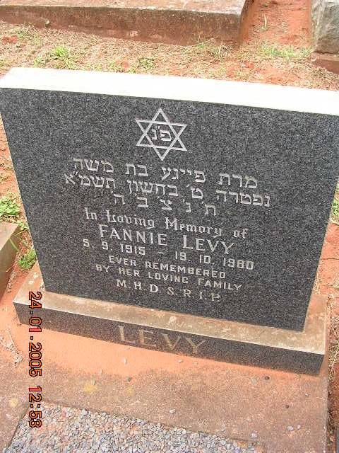 LEVY Fannie 1915-1980