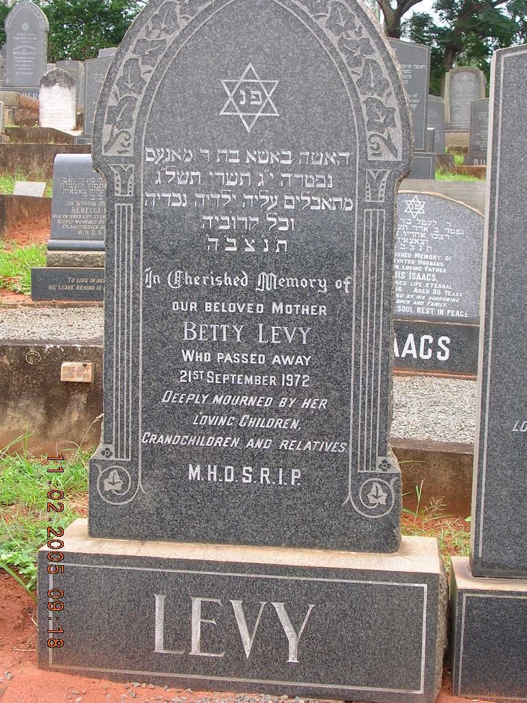 LEVY Betty -1972