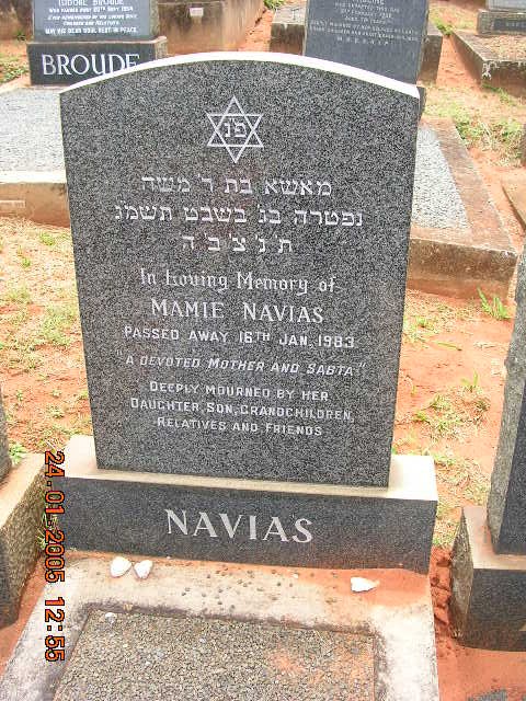 NAVIAS Mamie -1983