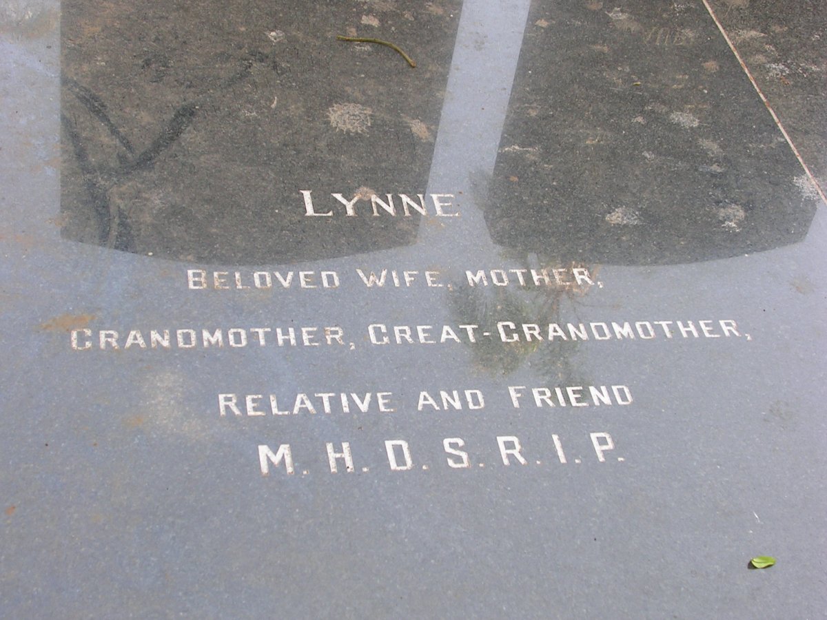 SANDLER Lynne