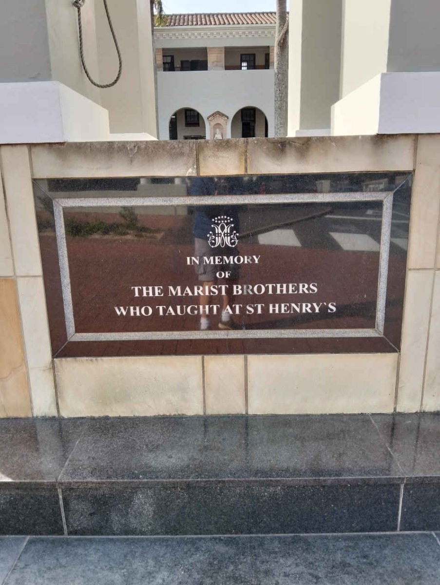 6. In Memory of The Marist Brothers Who Taught at St Henry´s