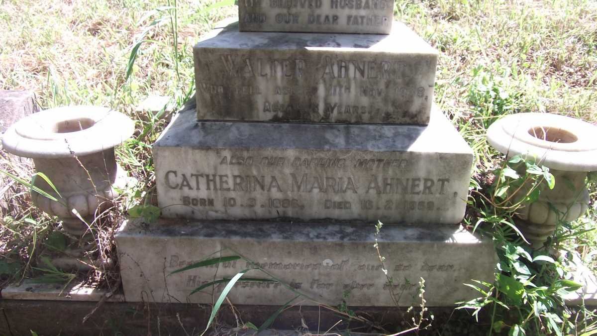 AHNERT Walter 1882-1938 &amp; Catherina Maria 1886-1969