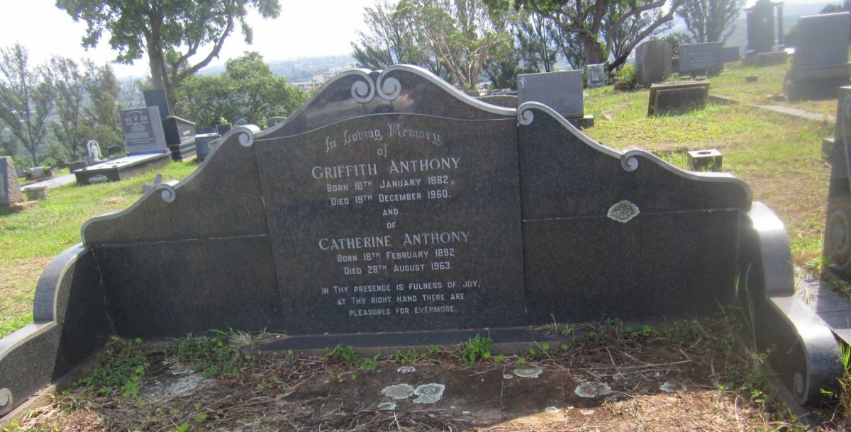 ANTHONY Griffith 1882-1960 &amp; Catherine 1892-1963