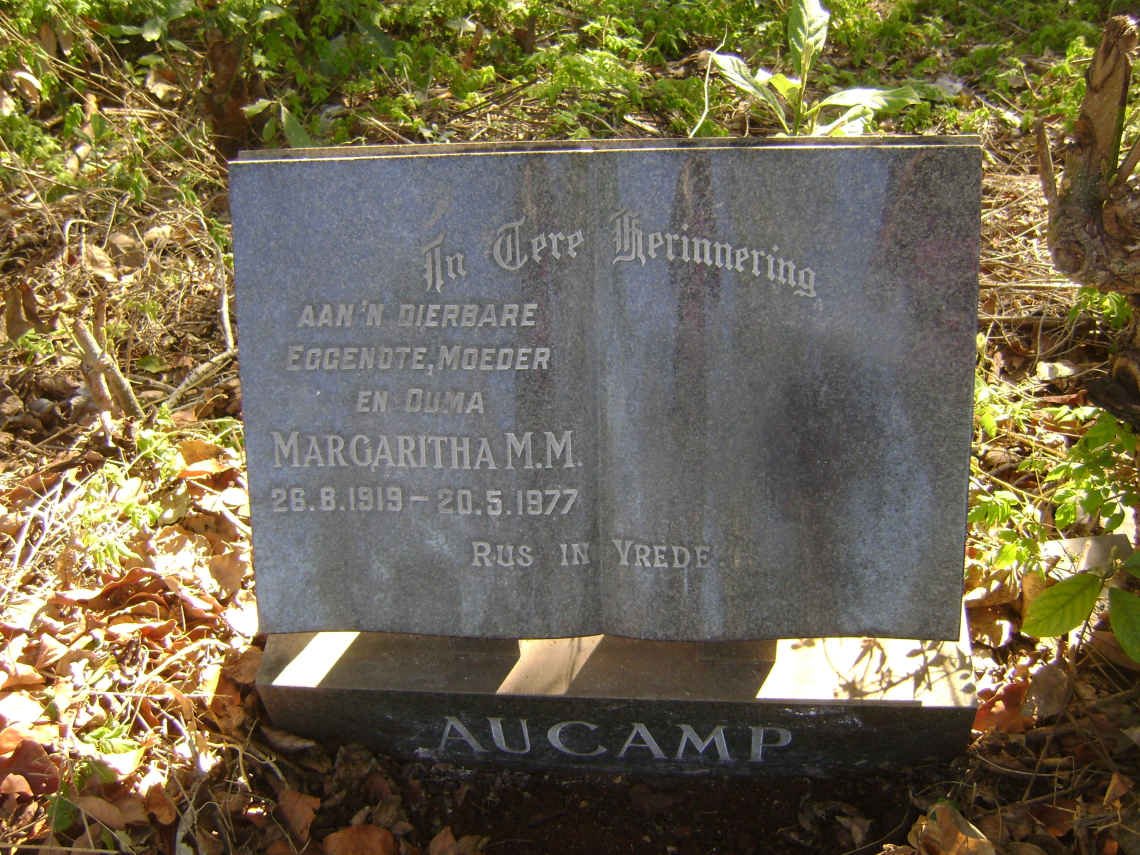 AUCAMP Margaritha M.M. 1919-1977