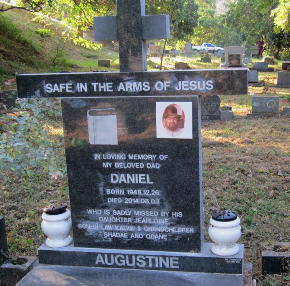 AUGUSTINE Daniel 1948-2014