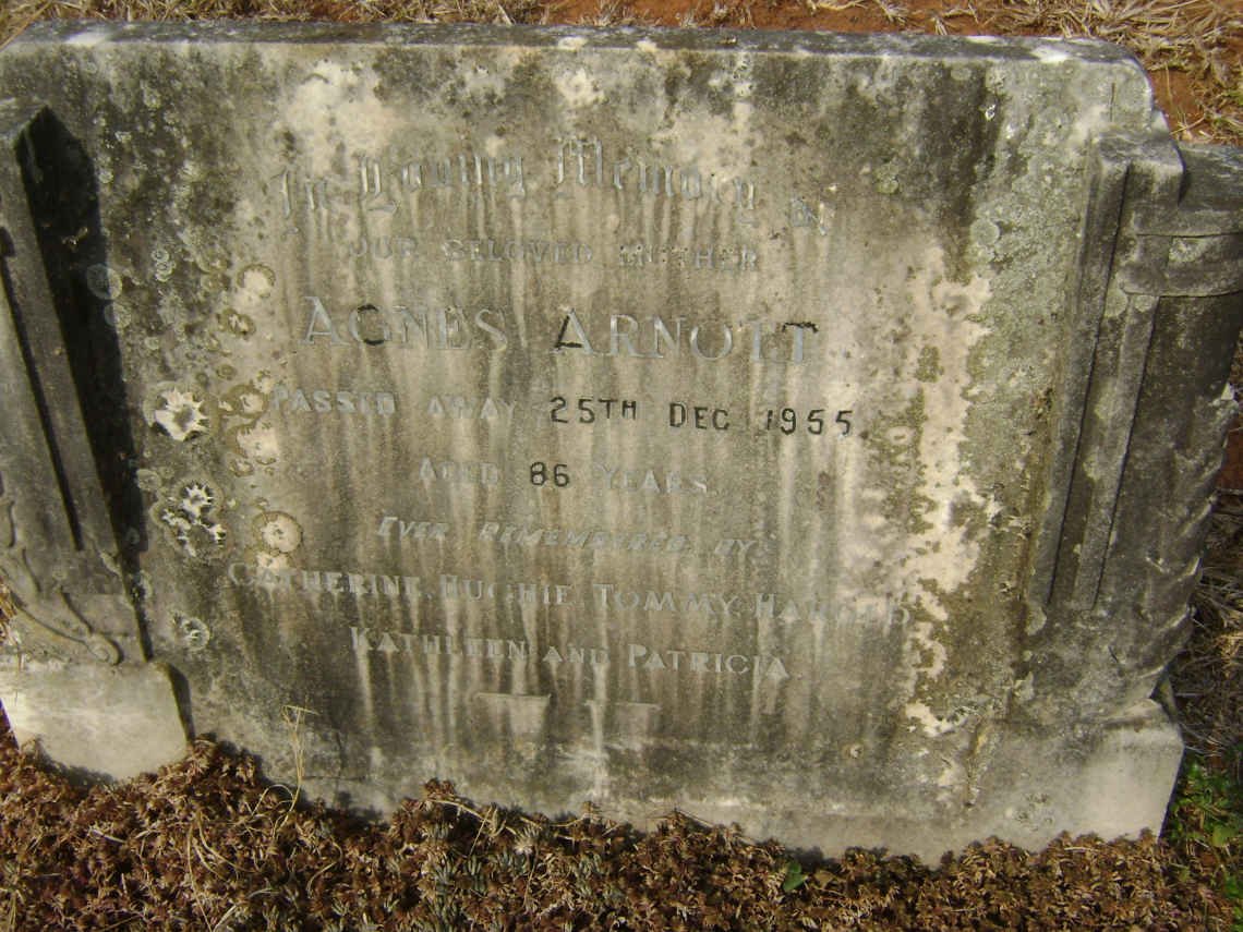 ARNOTT Agnes -1955