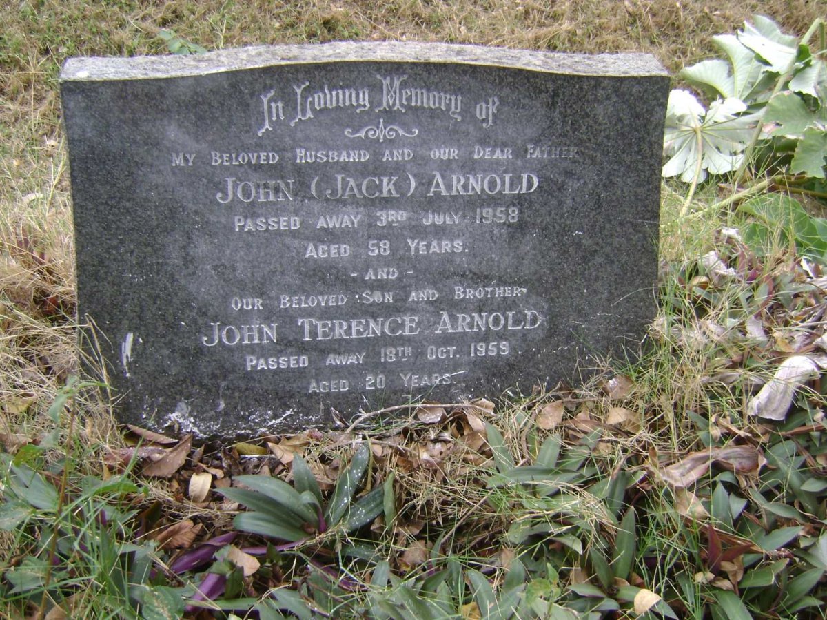 ARNOLD John -1958 :: ARNOLD John Terence -1959