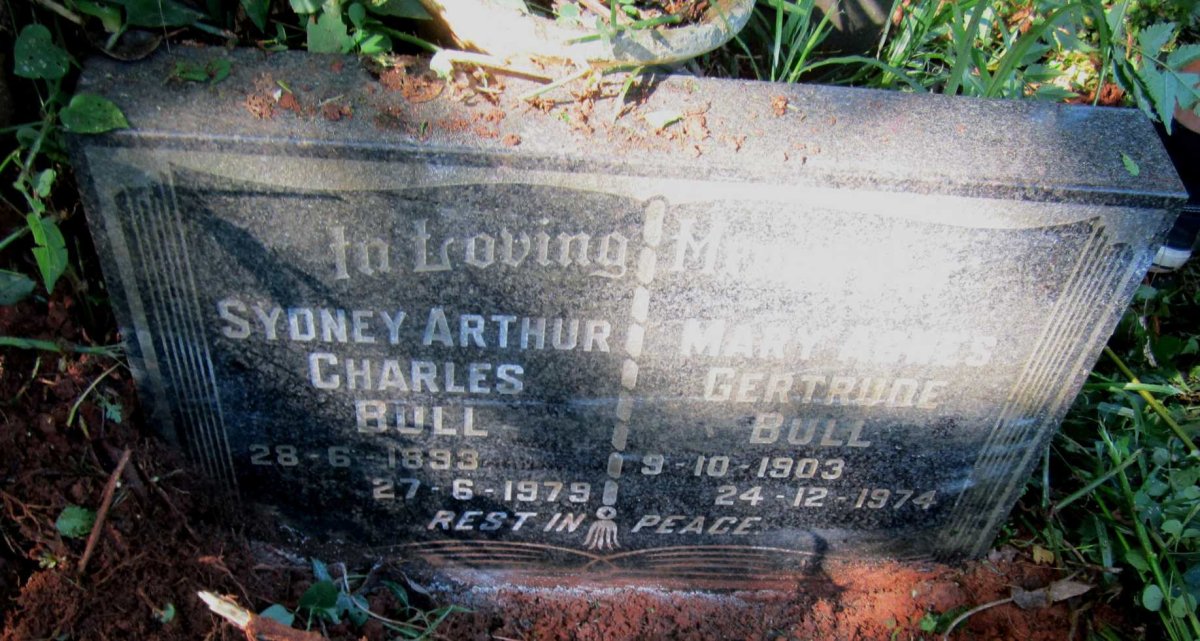 BULL Sydney Arthur Charles 1893-1979 &amp; Mary Agnes Gertrude 1903-1974