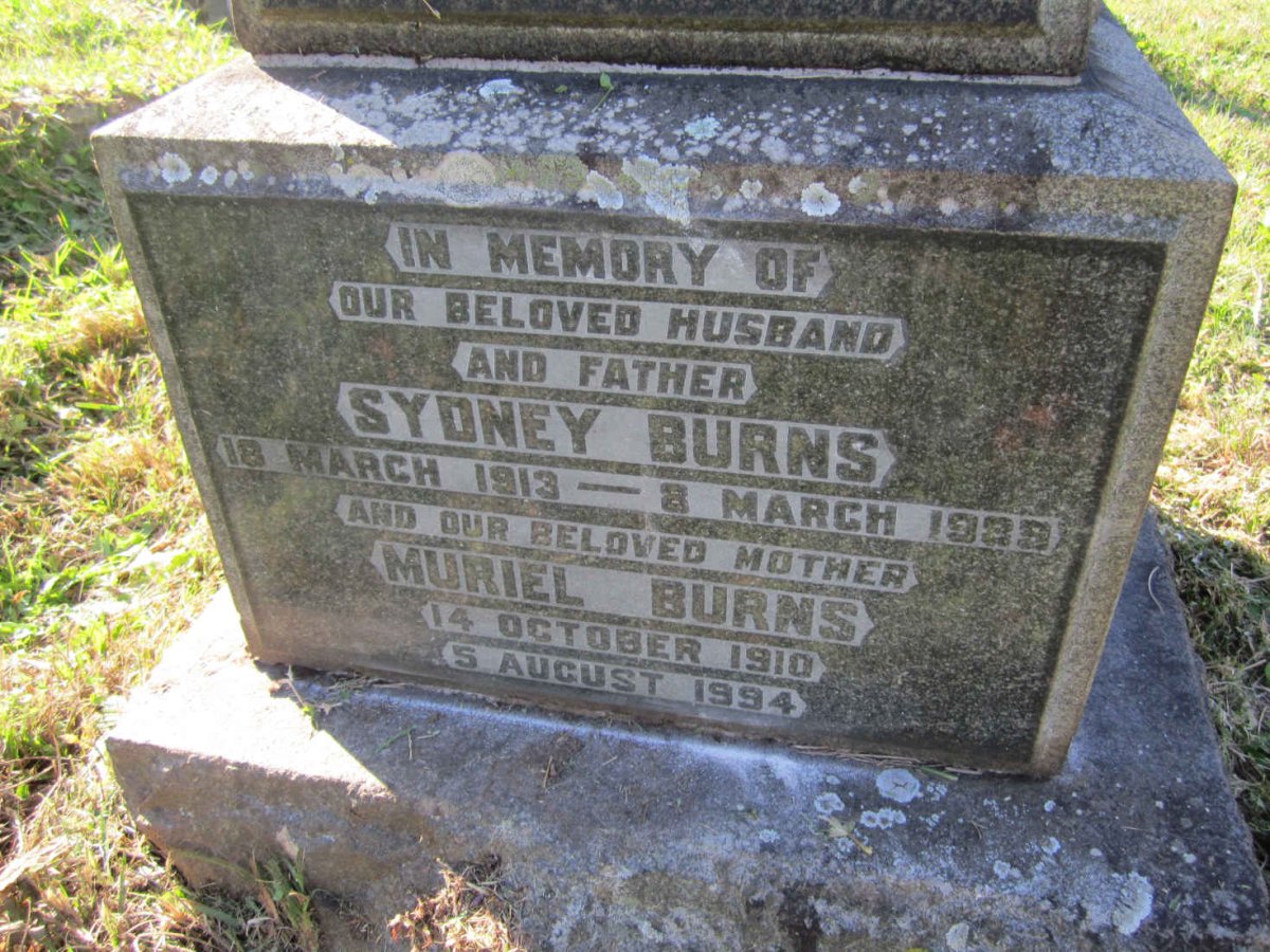 BURNS Sydney 1913-1989 &amp; Muriel 1910-1994