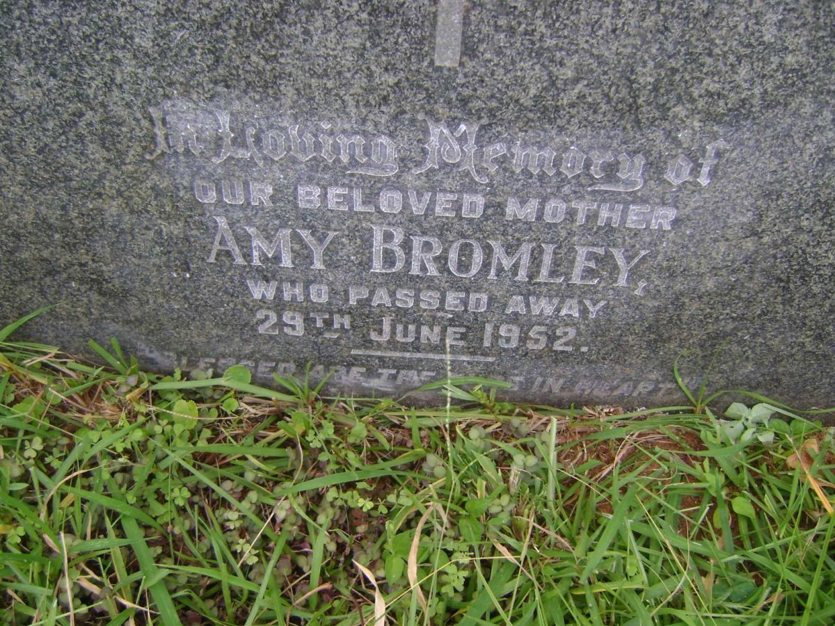 BROMLEY Amy -1952