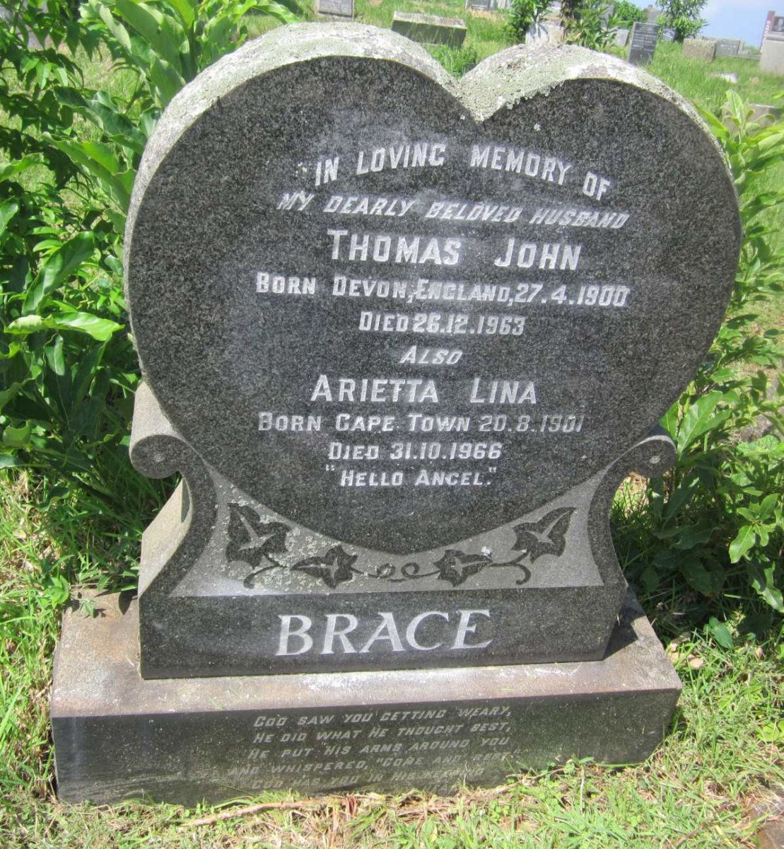 BRACE Thomas John 1900-1963 &amp; Arietta Lina 1901-1966