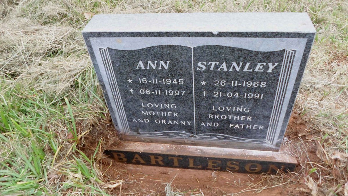 BARTLESON Stanley 1968-1991 &amp; Ann 1945-1997
