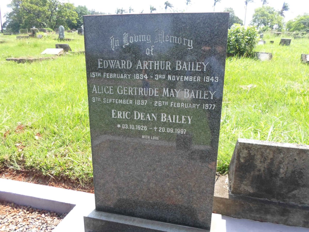 BAILEY Edward Arthur 1894-1943 &amp; Alice Gertrude May 1897-1977 :: BAILEY Eric Dean 1926-1997