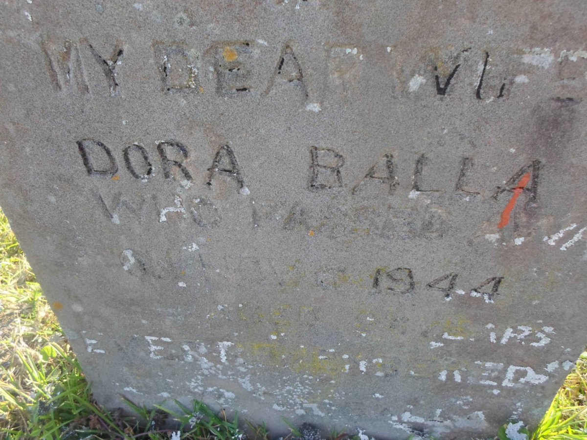 BALLA Dora -1944