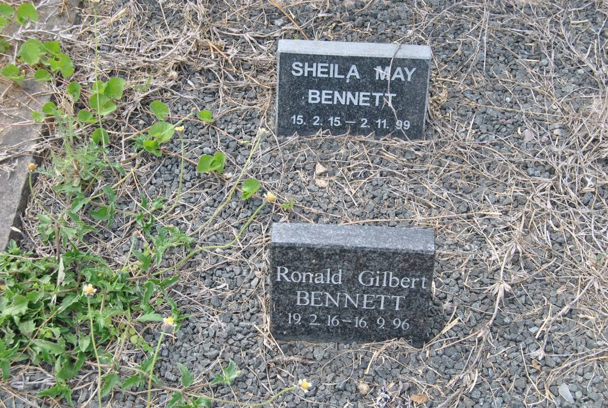 BENNETT Ronald Gilbert 1916-1996 &amp; Sheila May 1915-1999