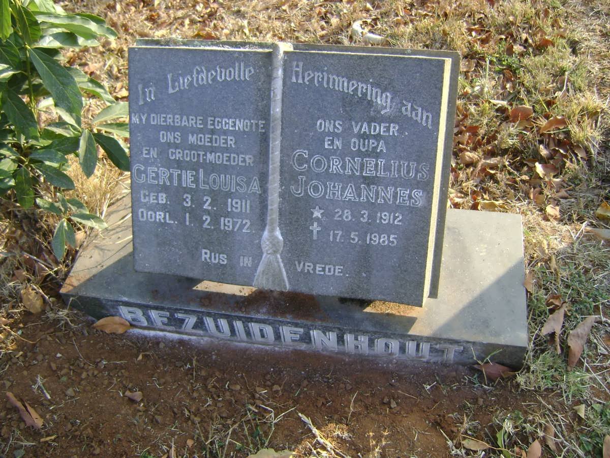 BEZUIDENHOUT Cornelius Johannes 1912-1985 &amp; Gertie Louisa 1911-1972