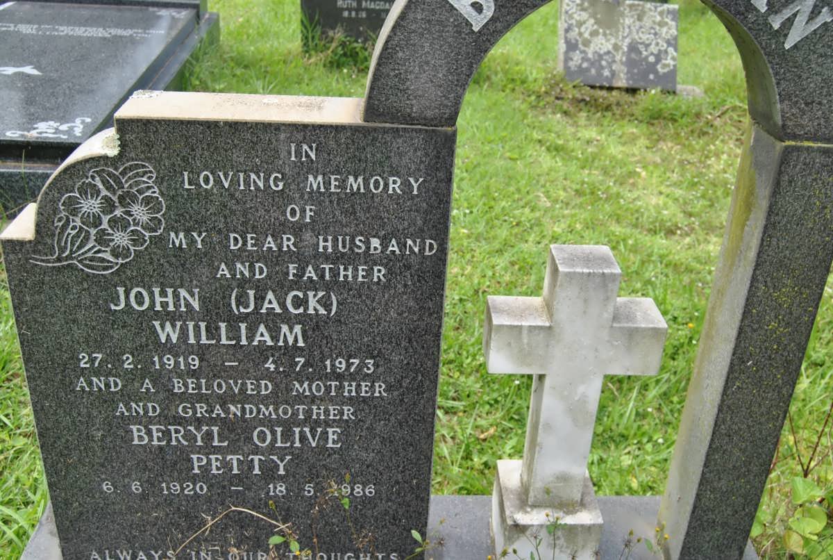 BERRIMAN John William 1919-1973 &amp; Beryl Olive Petty 1920-1986