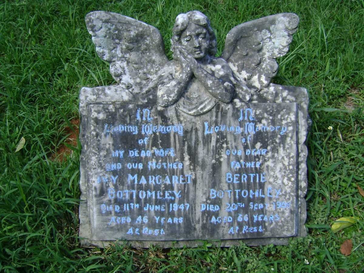 BOTTOMLEY Bertie -1968 &amp; Ivy Margaret -1947