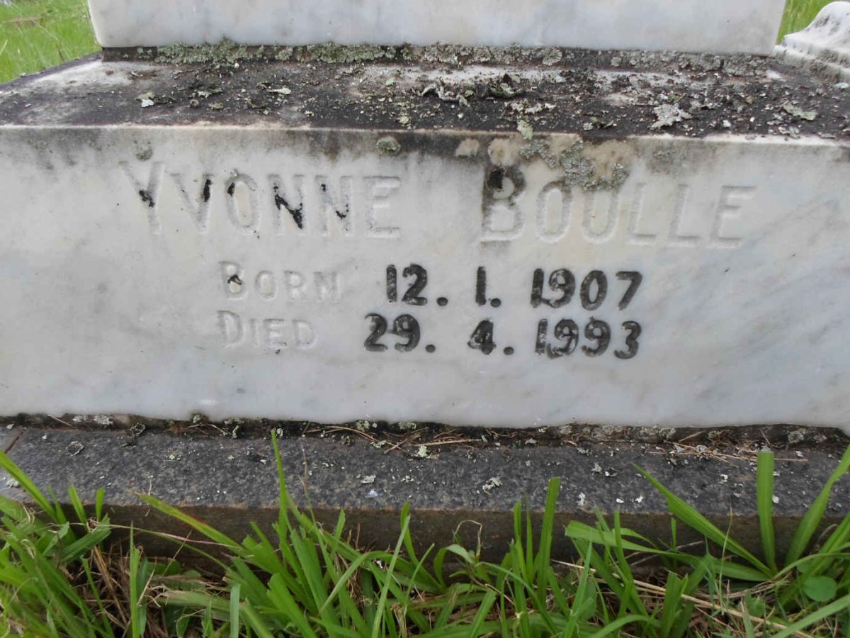 BOULLE Yvonne 1907-1993