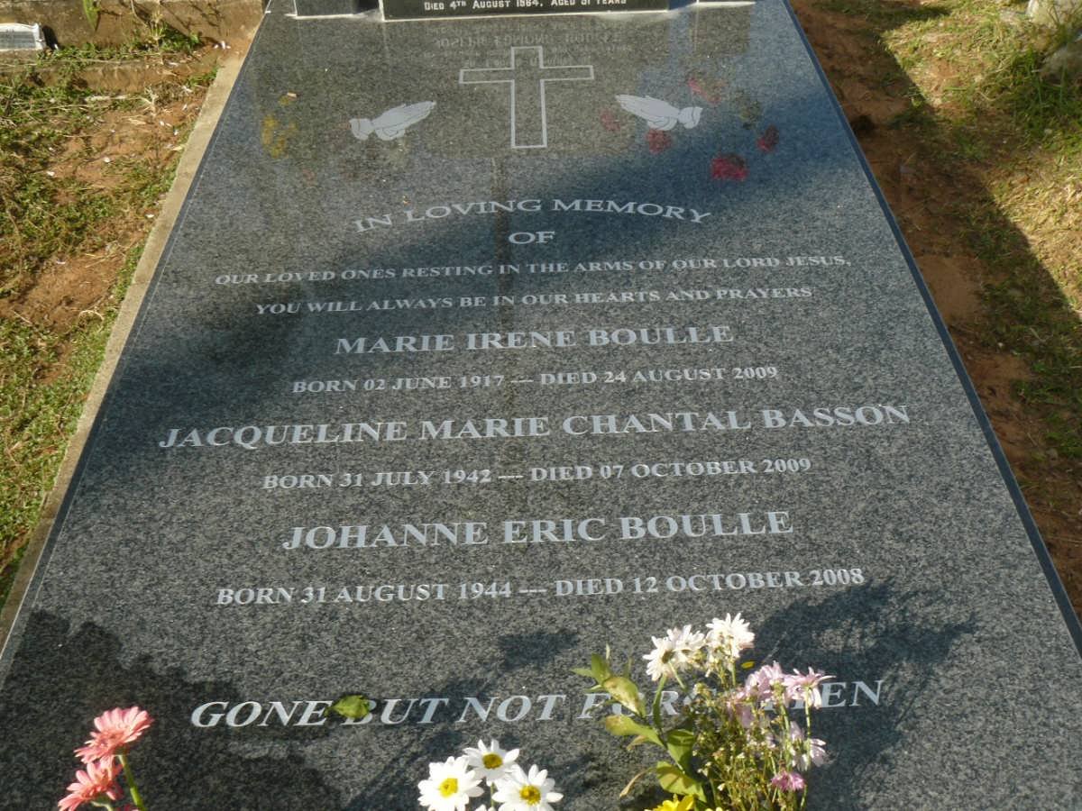BOULLE Marie Irene 1917-2009 :: BASSON Jacqueline Marie Chantal 1942-2009 :: BOULLE Johanne Eric 1944-2008