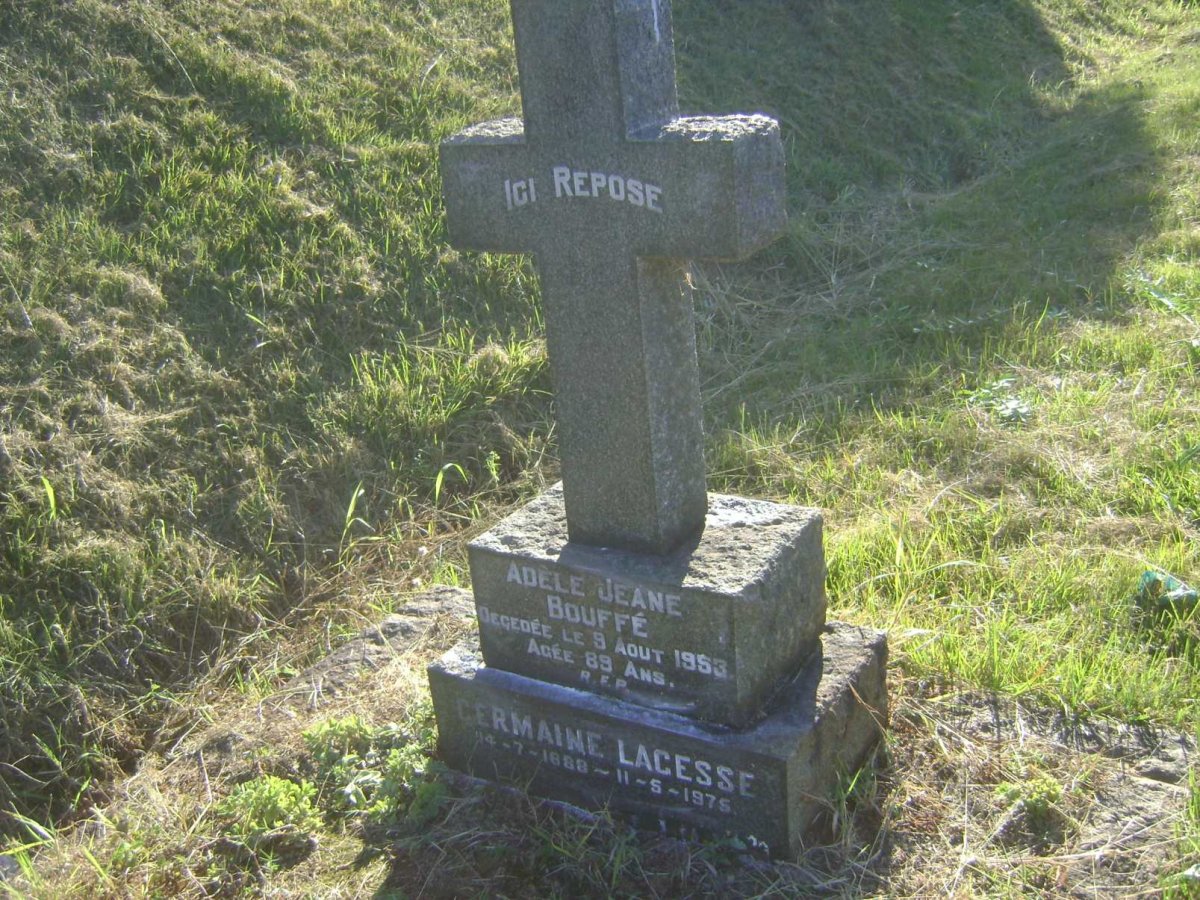 BOUFFE Adele Jeane -1953 :: LAGESSE Germaine 1888-1975