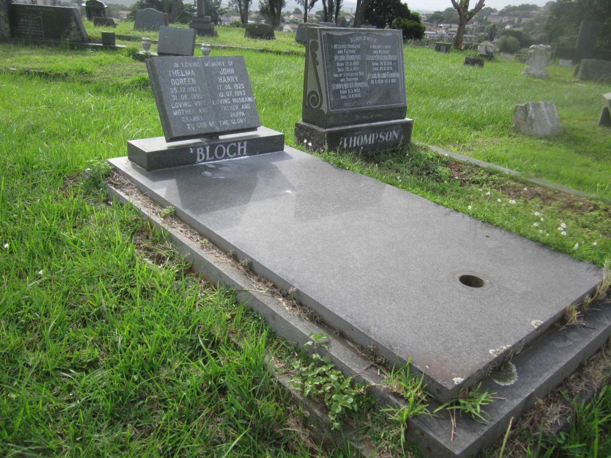 BLOCH John Harry 1925-1993 &amp; Thelma Doreen 1929-1990