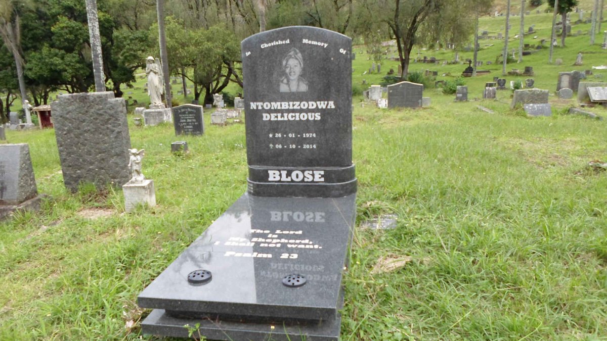 BLOSE Nthombizodwa Delicious 1974-2014