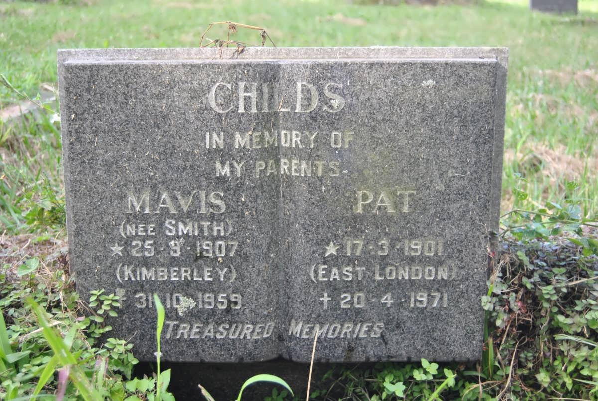 CHILDS Pat 1901-1971 &amp; Mavis SMITH 1907-1959